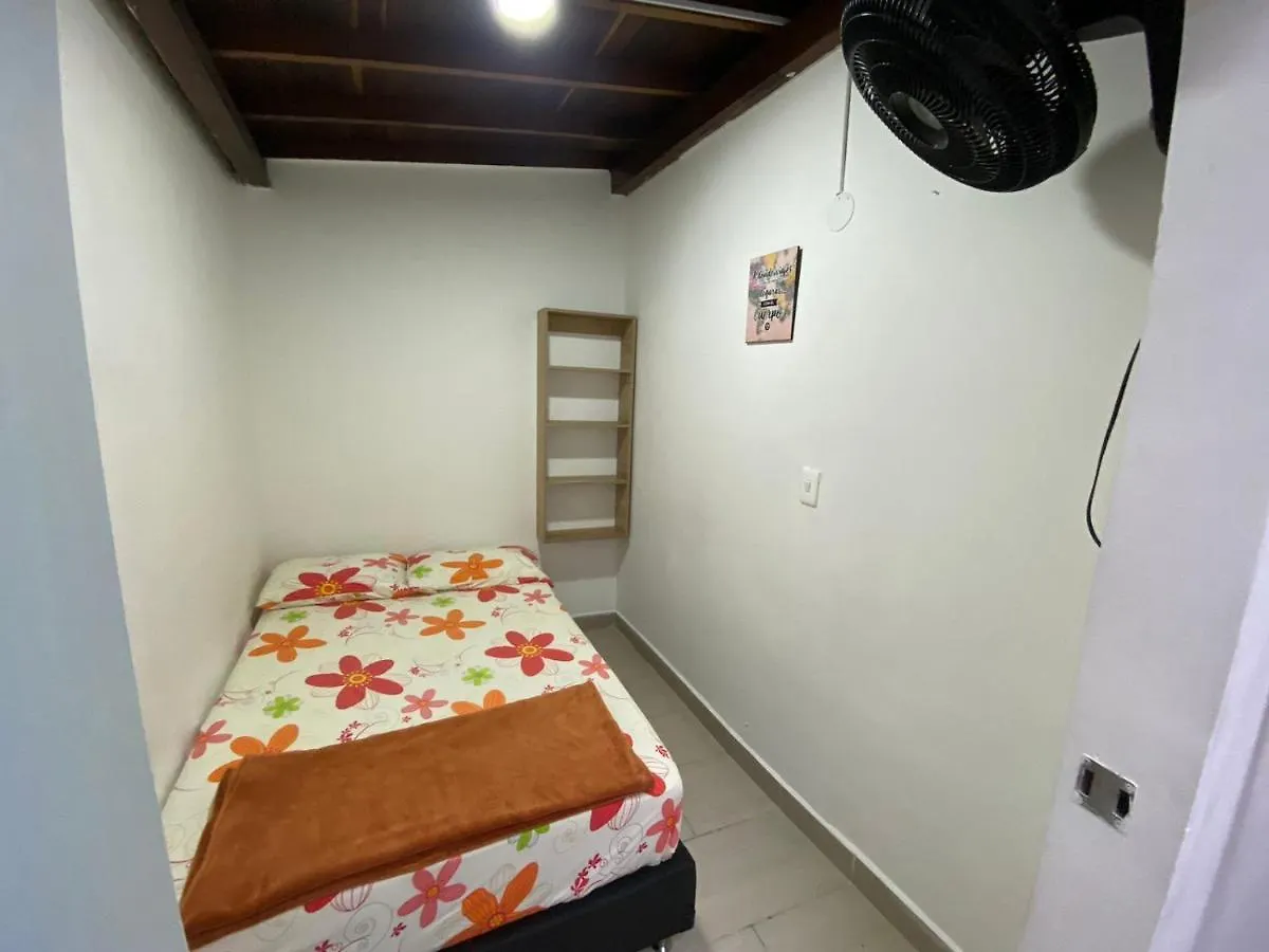 Apartamento Amoblado Sector Laureles-Estadio Hasta 6 Personas - Praga Medellín
